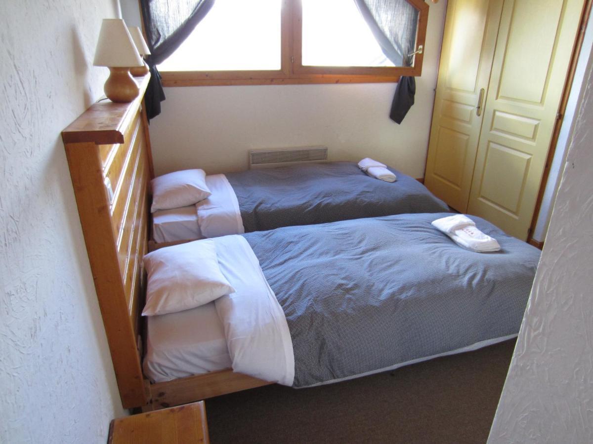 Chalet Beyond - Gelinotte Oz Luaran gambar
